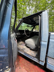 Ford F-Series Parts Truck